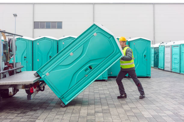 Best Porta potty rental near me  in Opa Locka, FL