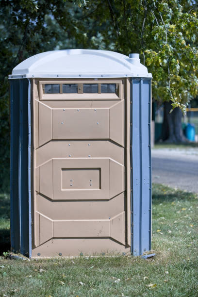 Best Portable restroom solutions  in Opa Locka, FL